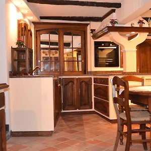 Cuor Di Borgo , Apricale Italien