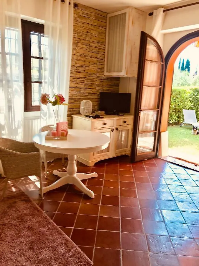Apartment Appartamento Uliveto Toscolano Maderno Italy